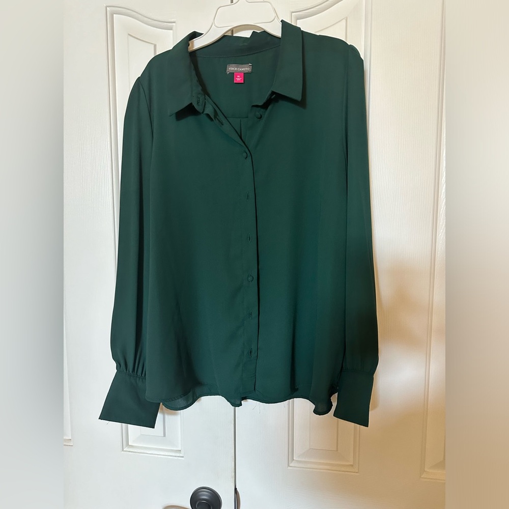 Vince Camuto Long Sleeve Blouse NWOT Green Button Front Size Extra Large